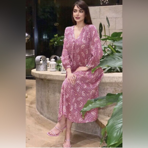 PAISLEY PRINT DRESS
PINK - REF. 5598/058 - Picture 11 of 16